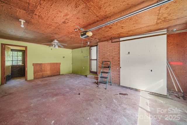 509 Lee Avenue, Wadesboro, NC 28170