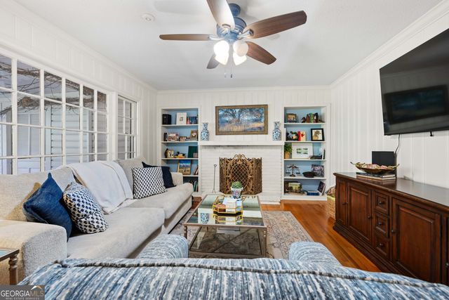 1909 Azalea Drive, Valdosta, GA 31602