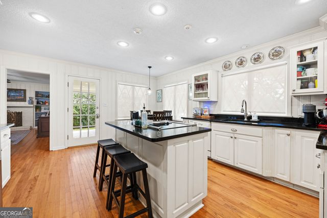 1909 Azalea Drive, Valdosta, GA 31602