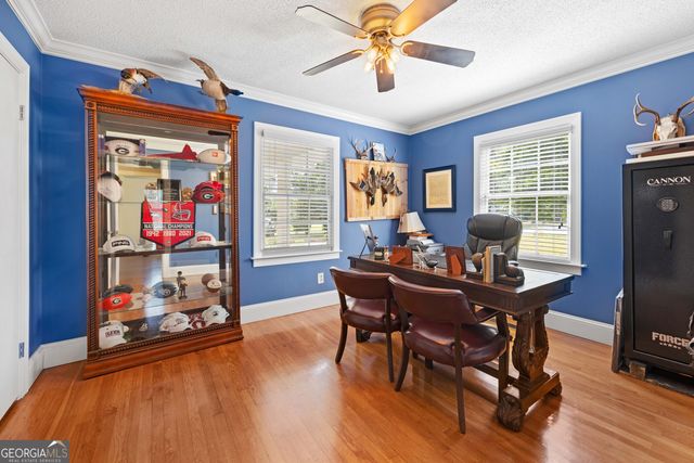 1909 Azalea Drive, Valdosta, GA 31602