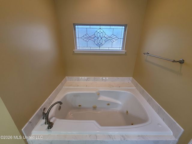 13165 Coldwater Drive, Olive Branch, MS 38654