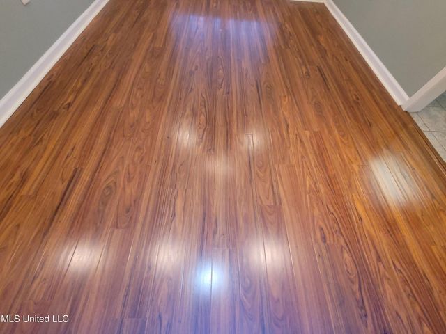 13165 Coldwater Drive, Olive Branch, MS 38654