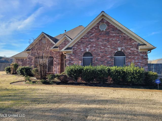 13165 Coldwater Drive, Olive Branch, MS 38654