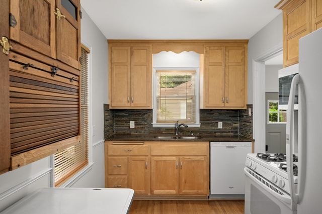 7220 Newton Avenue S, Richfield, MN 55423