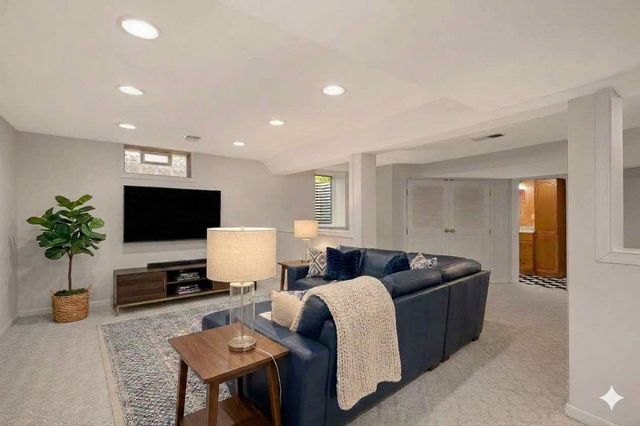 7220 Newton Avenue S, Richfield, MN 55423