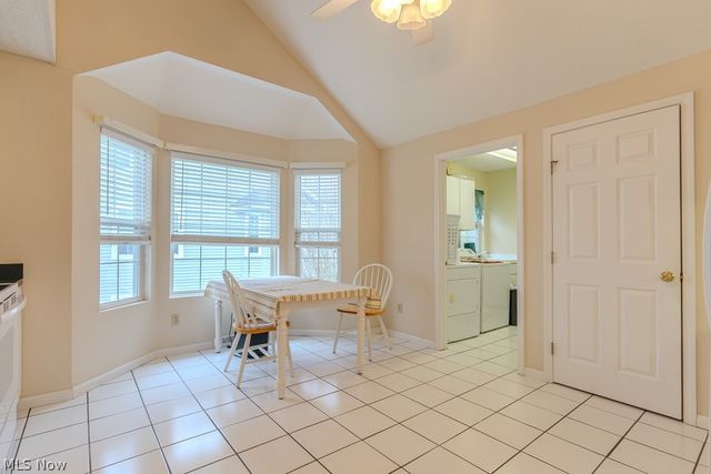 390 Blair Circle, Aurora, OH 44202