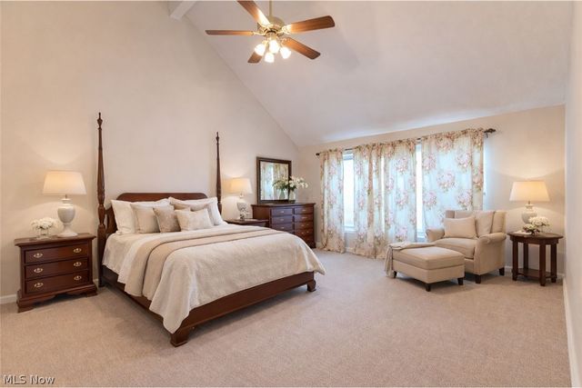 390 Blair Circle, Aurora, OH 44202