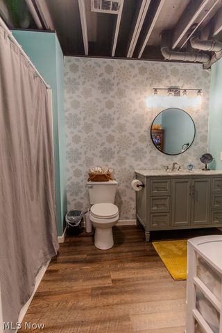 390 Blair Circle, Aurora, OH 44202