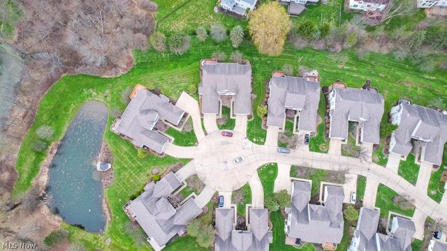 390 Blair Circle, Aurora, OH 44202