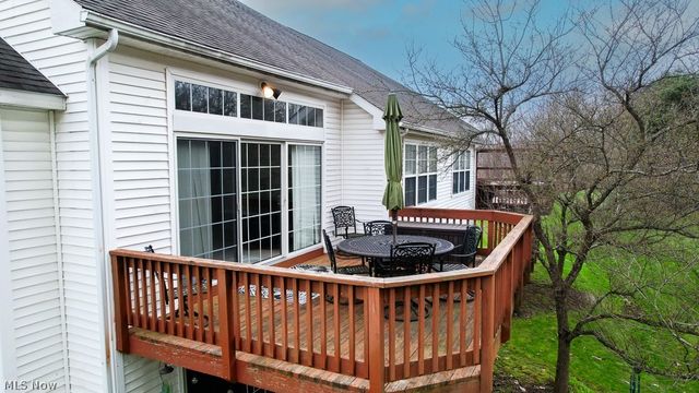 390 Blair Circle, Aurora, OH 44202