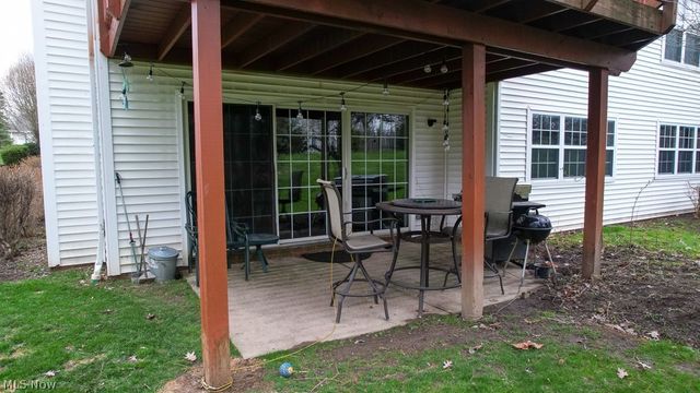 390 Blair Circle, Aurora, OH 44202
