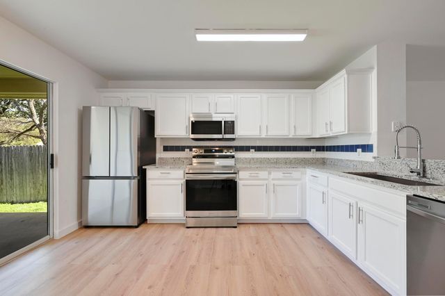 11106 Franklins Tale LOOP, Austin, TX 78748