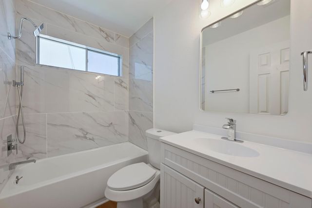 11106 Franklins Tale LOOP, Austin, TX 78748