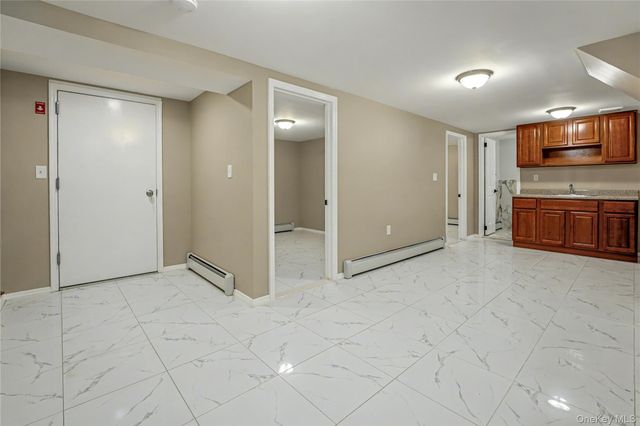 104-40 194th Street, Saint Albans, NY 11412