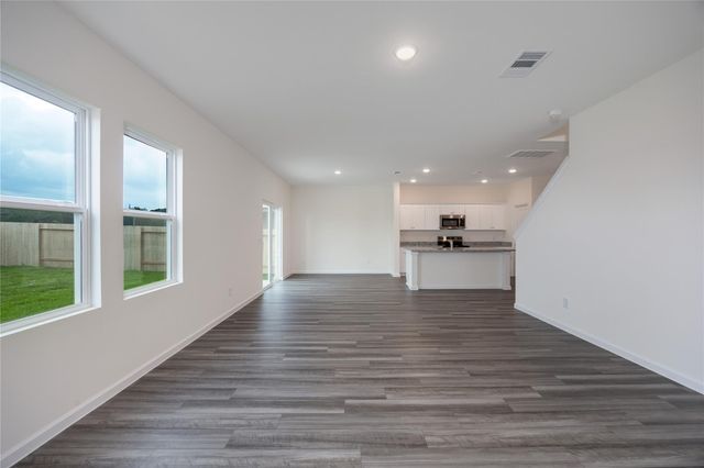 31114 Gayle Prairie Oaks Street, Waller, TX 77484