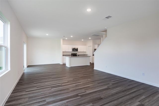 31114 Gayle Prairie Oaks Street, Waller, TX 77484