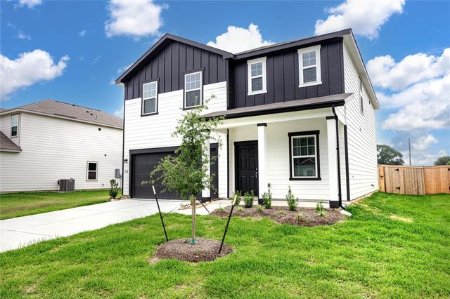 31114 Gayle Prairie Oaks Street, Waller, TX 77484