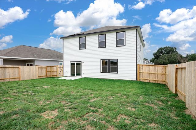 31114 Gayle Prairie Oaks Street, Waller, TX 77484