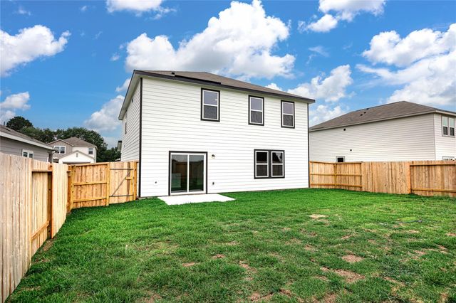 31114 Gayle Prairie Oaks Street, Waller, TX 77484