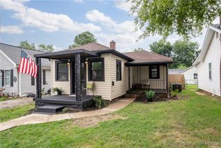 418 W Francis Avenue, Clarksville, IN 47129