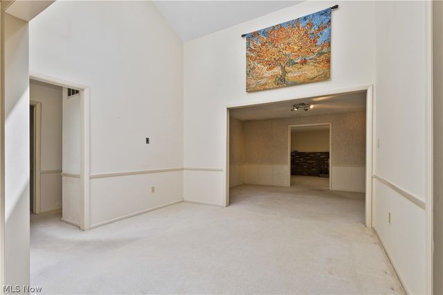 27103 Hilliard Boulevard, Westlake, OH 44145