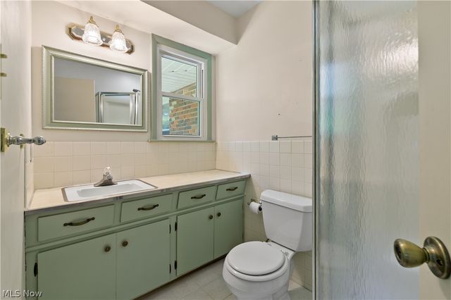27103 Hilliard Boulevard, Westlake, OH 44145