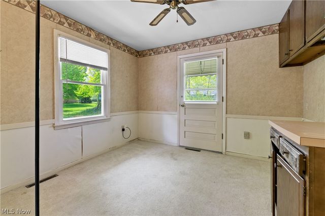 27103 Hilliard Boulevard, Westlake, OH 44145