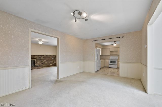 27103 Hilliard Boulevard, Westlake, OH 44145