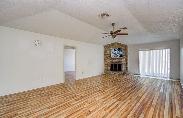 12912 Village Gate Drive, Houston, TX 77082