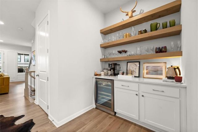 6730 Pippin Walk, Alpharetta, GA 30005