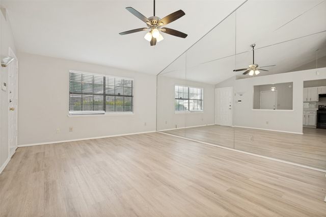 450 Weaver Street, Cedar Hill, TX 75104