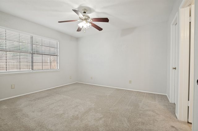 450 Weaver Street, Cedar Hill, TX 75104