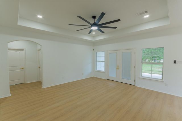 1608 Southern Oaks Drive, Conroe, TX 77301