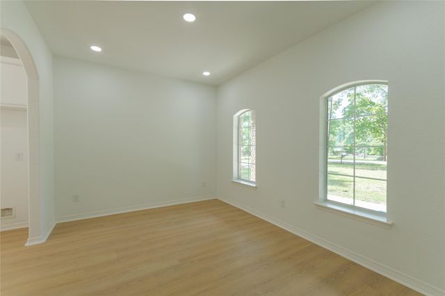 1608 Southern Oaks Drive, Conroe, TX 77301