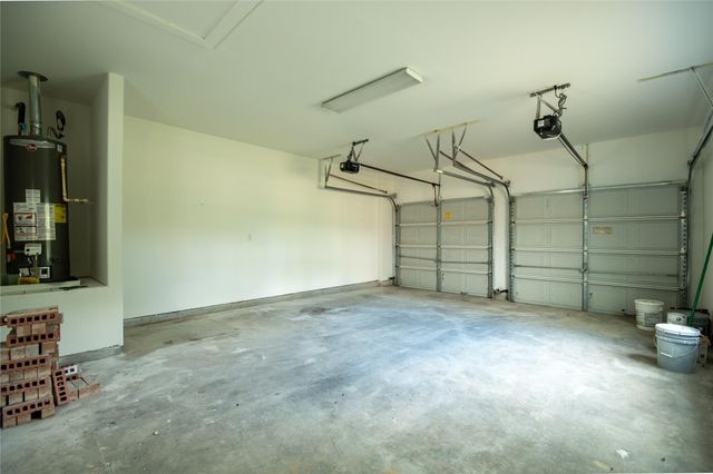 1608 Southern Oaks Drive, Conroe, TX 77301