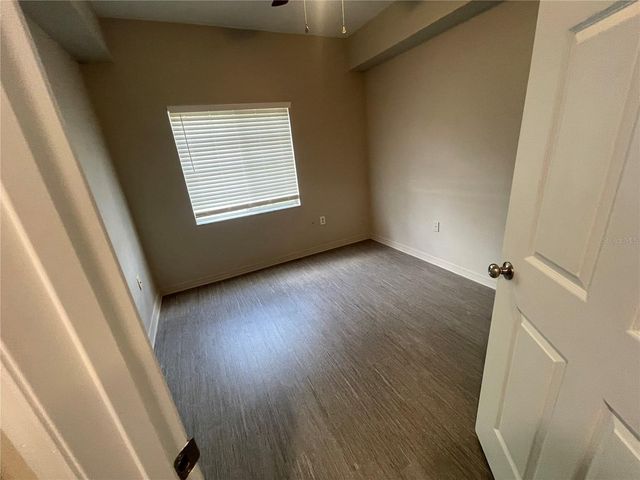 6004 PORTSDALE PLACE 101, Riverview, FL 33578