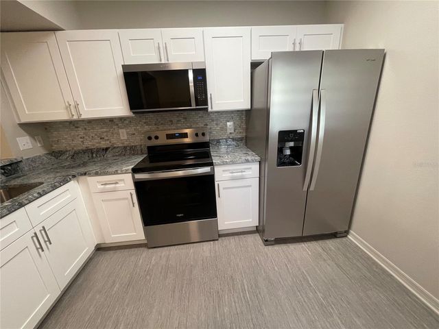 6004 PORTSDALE PLACE 101, Riverview, FL 33578