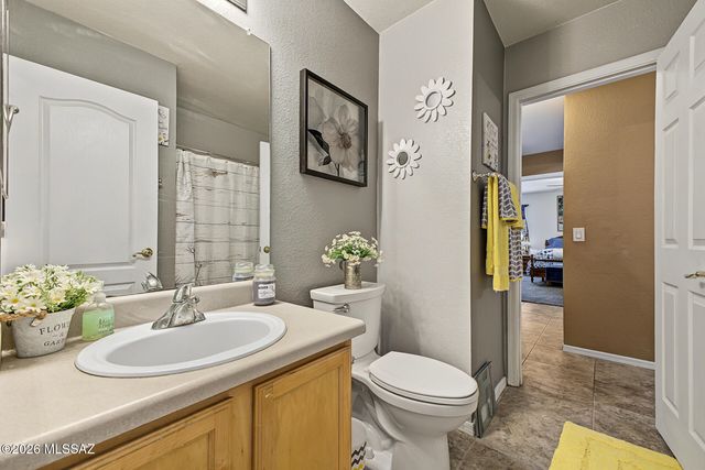 9910 E Deer Trail, Tucson, AZ 85748