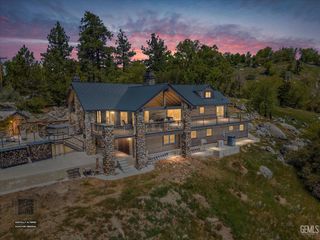 27241 Deertrail Drive, Tehachapi, CA 93561
