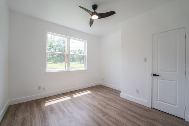 103 Ross Street W, Sulphur Springs, TX 75482