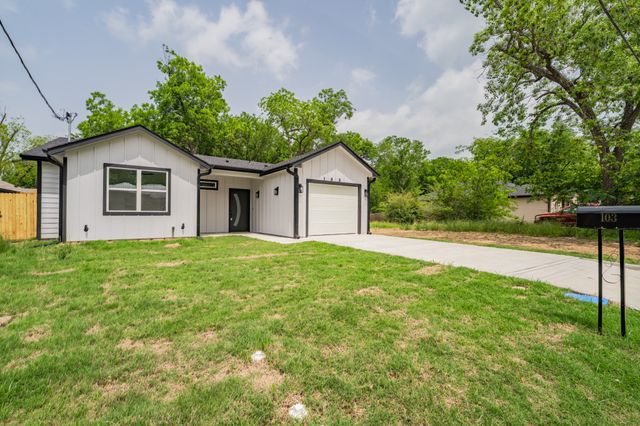 103 Ross Street W, Sulphur Springs, TX 75482