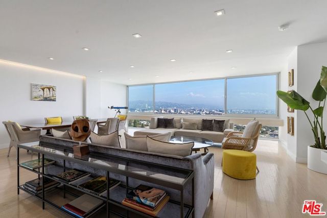 2222 Avenue Of The Stars 1505, Los Angeles, CA 90067