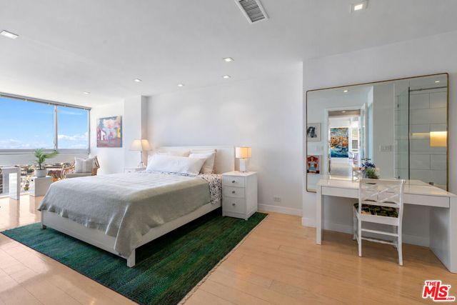 2222 Avenue Of The Stars 1505, Los Angeles, CA 90067