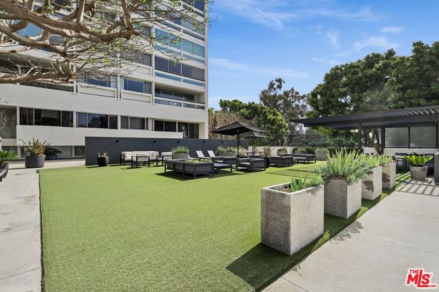2222 Avenue Of The Stars 1505, Los Angeles, CA 90067