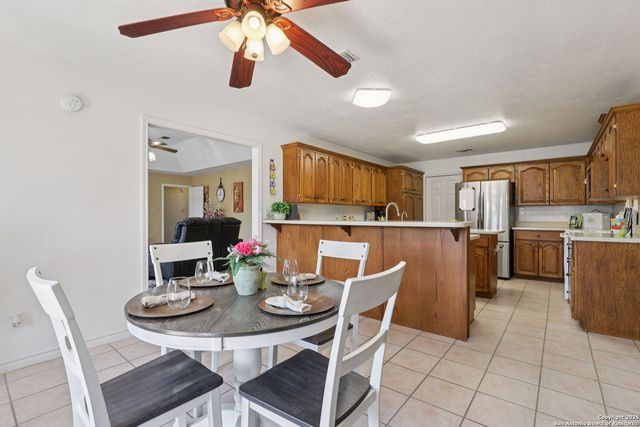 110 High Sierra, Seguin, TX 78155