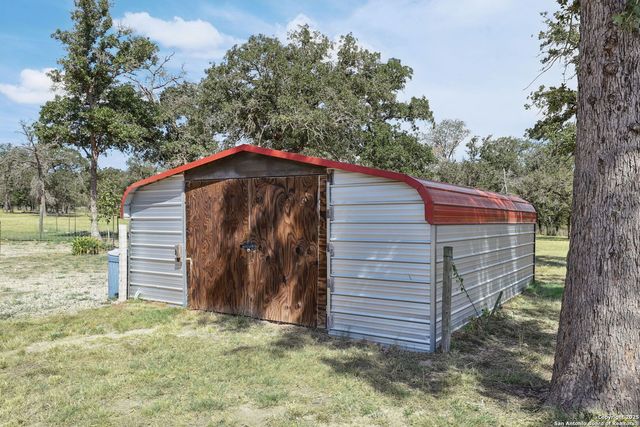110 High Sierra, Seguin, TX 78155