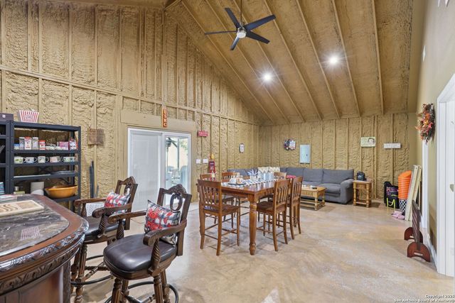 110 High Sierra, Seguin, TX 78155