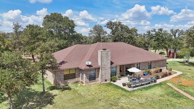110 High Sierra, Seguin, TX 78155