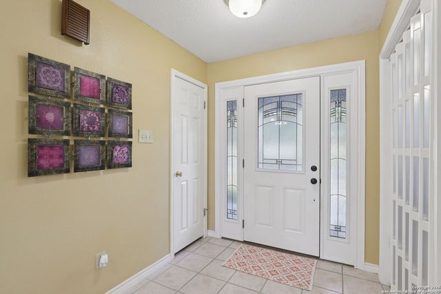 110 High Sierra, Seguin, TX 78155