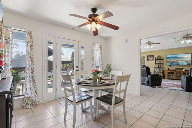 110 High Sierra, Seguin, TX 78155